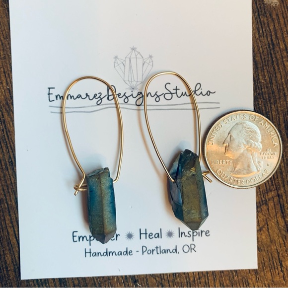 ✨NWT ✨18K Gold & Black Pointed Quartz Geometric Rainbow Hoops, Minimal Earrings - Picture 3 of 6